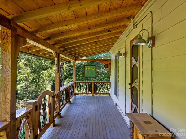 Mars Hill, NC 28754,101 Garrison RD