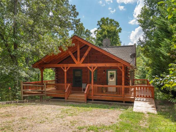 29 Walenty TRL, Waynesville, NC 28785