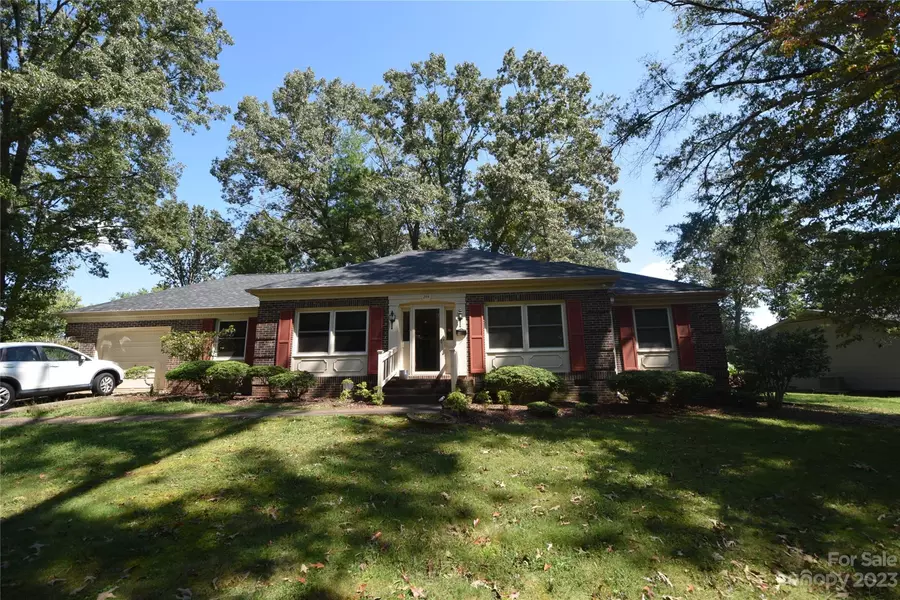 244 Windover DR, Forest City, NC 28043