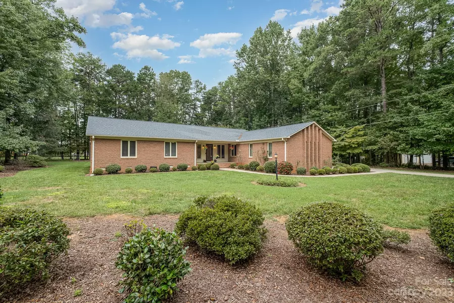 113 Frontier CIR, China Grove, NC 28023