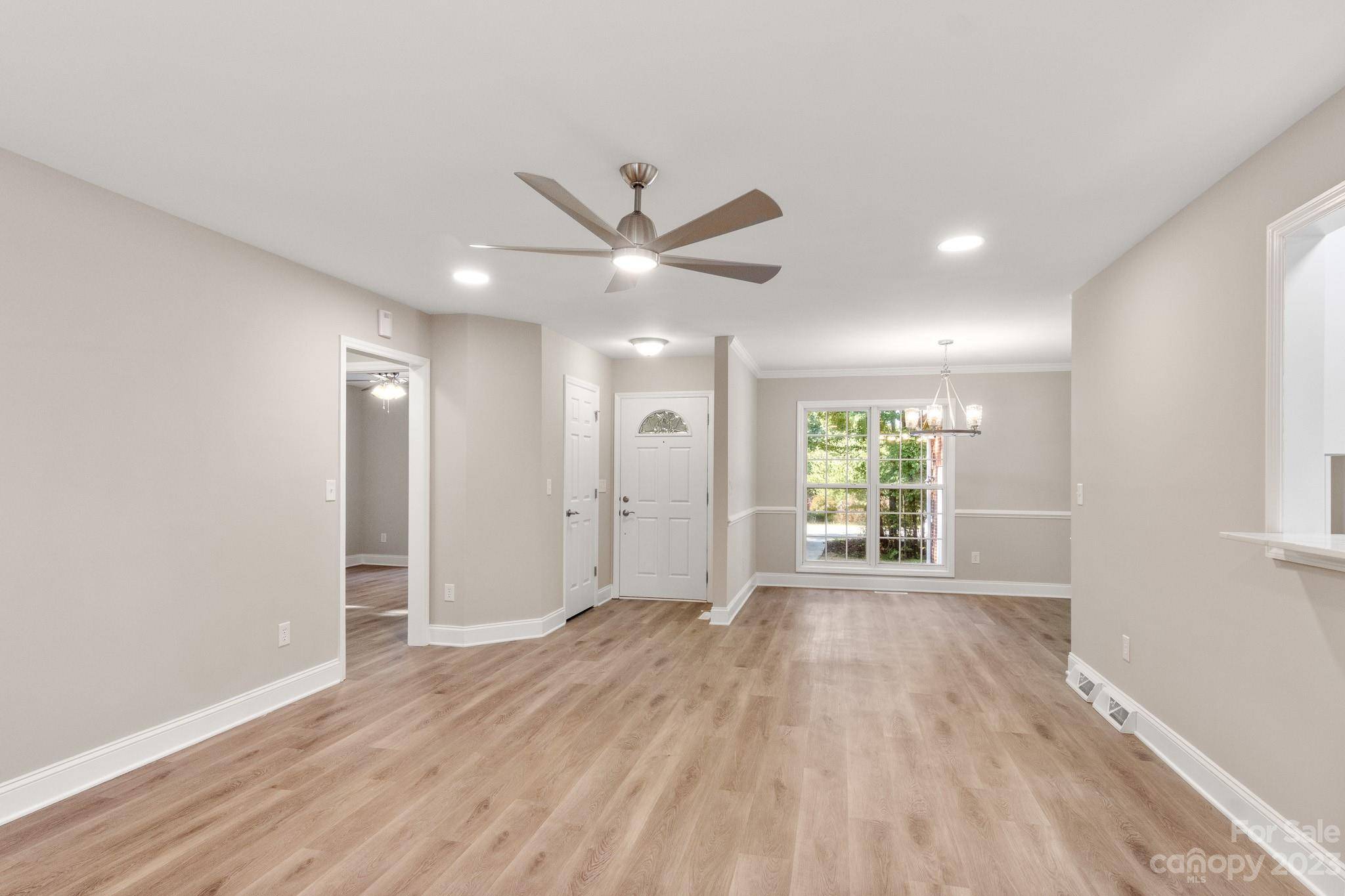 Mooresville, NC 28115,313 Faith RD