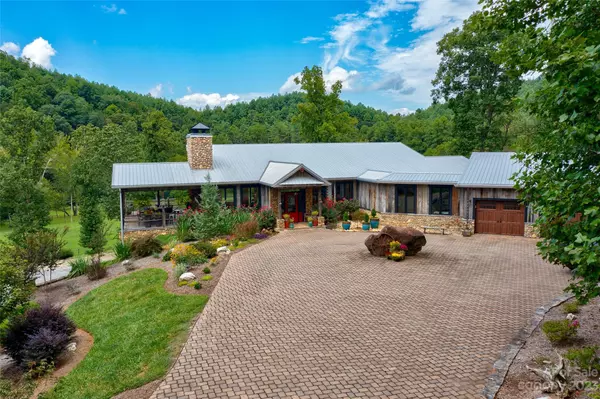 5710 Wolf Ridge WAY, Lenoir, NC 28645