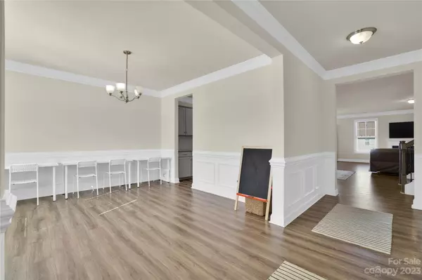 Lake Wylie, SC 29710,675 Belle Grove DR