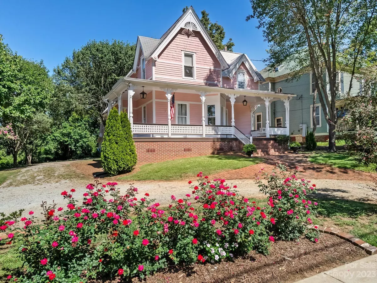 Salisbury, NC 28144,820 N Main ST