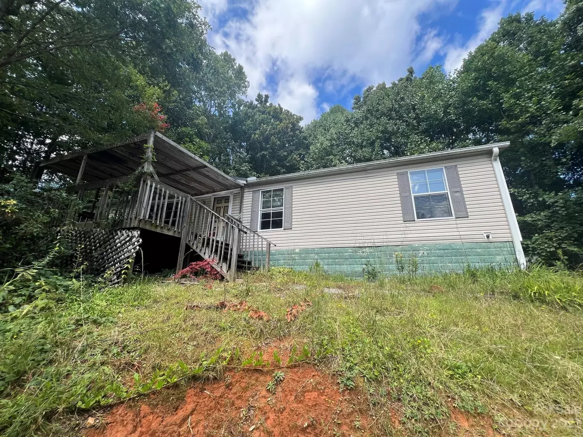 Rosman, NC 28772,199 Hummingbird DR