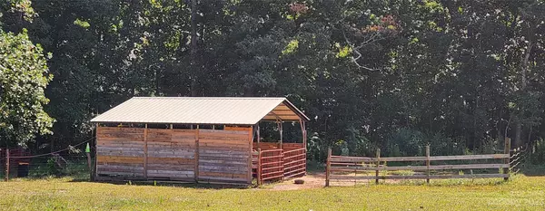 Vale, NC 28168,3934 Bridle Path DR