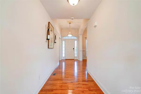 Kings Mountain, NC 28086,131 Dunes DR