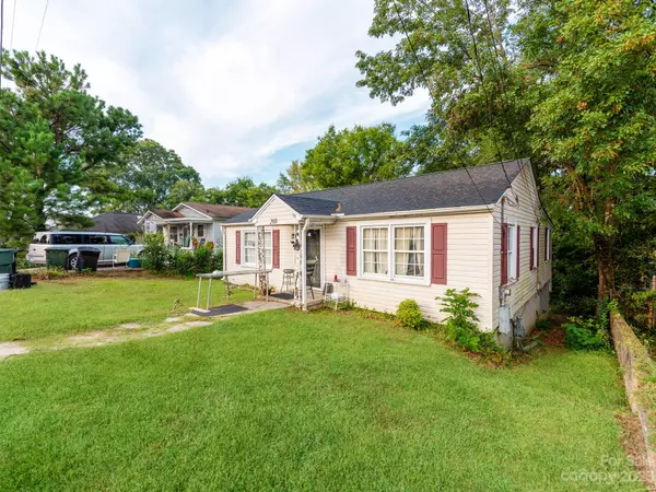 Concord, NC 28025,208 Georgia ST SW