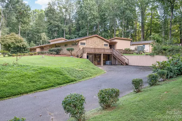 Statesville, NC 28625,2756 Peachtree RD