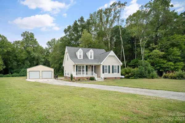 Benson, NC 27504,145 Brett CIR