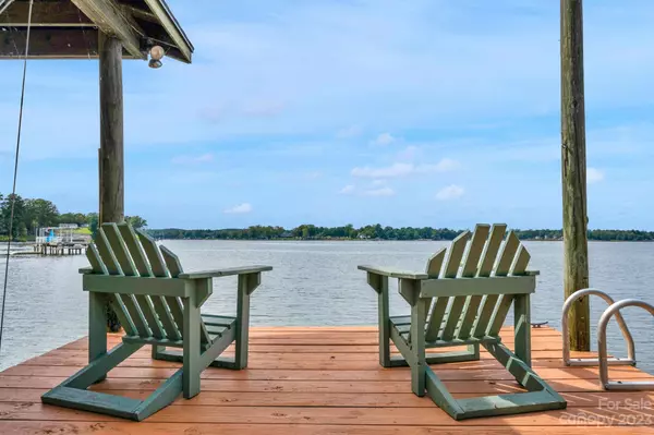 2075 Rolling Hills RD, Ridgeway, SC 29130