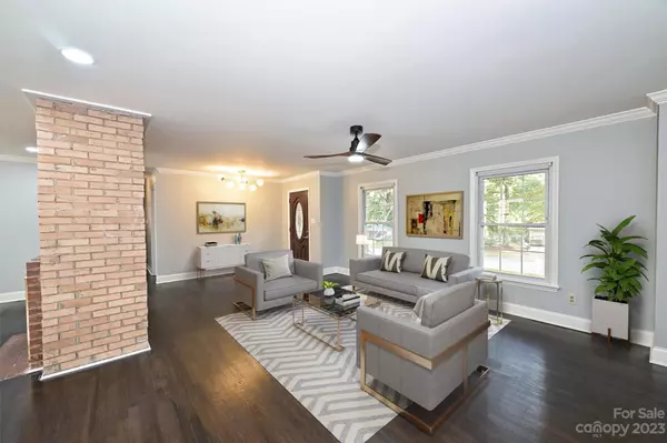 Gastonia, NC 28054,1000 Creekbriar AVE