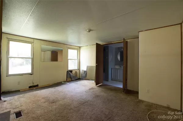 Rock Hill, SC 29730,153 Faulkenberry RD