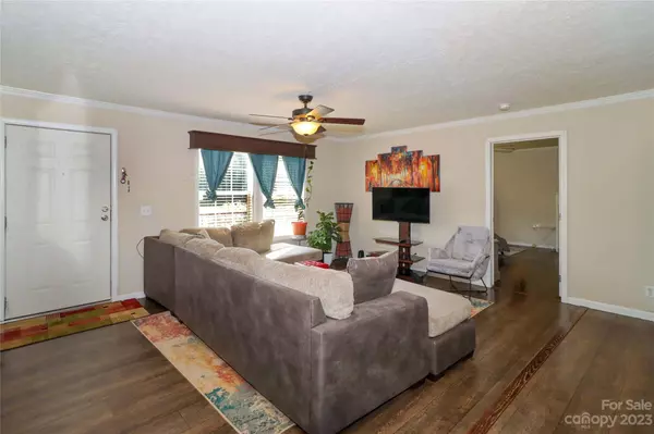 Statesville, NC 28625,128 Bradford LN