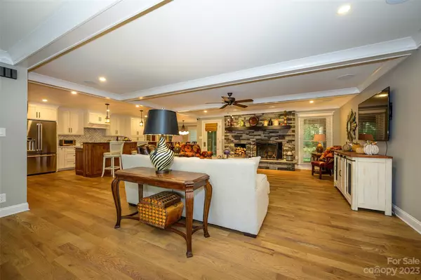 Matthews, NC 28104,216 Hugh Crocker RD