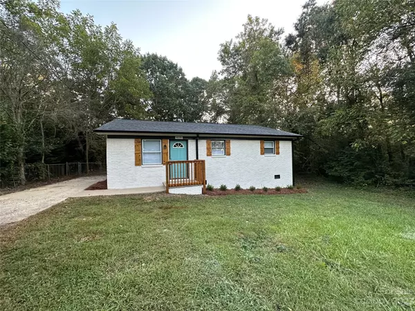 415 Copeland PARK, Mount Holly, NC 28120