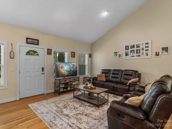 State Road, NC 28676,125 Boulder Ridge DR