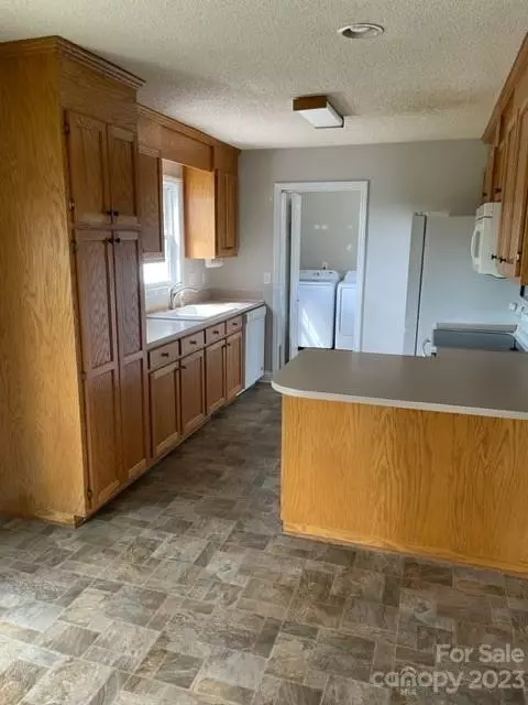 Oakboro, NC 28129,114 Jet DR