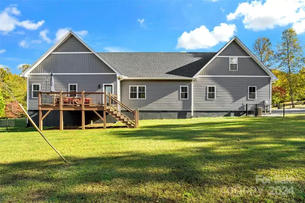 Marion, NC 28752,307 Deer Meadow CIR