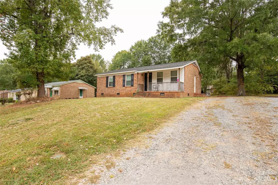 104 Autumn PL, York, SC 29745