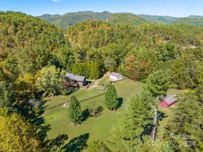 692 Paint Rock RD, Hot Springs, NC 28743