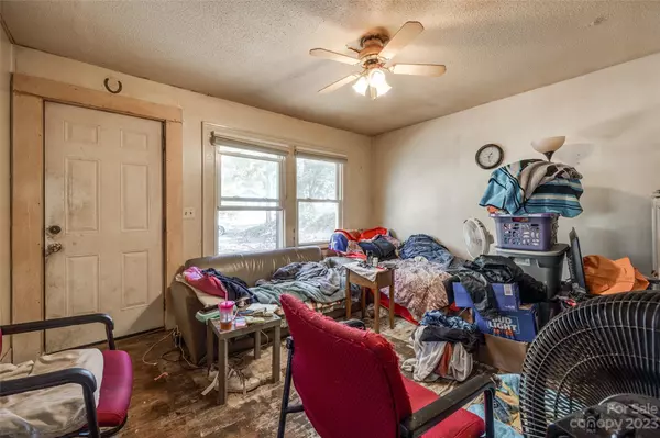 Gastonia, NC 28054,135 Winget CIR