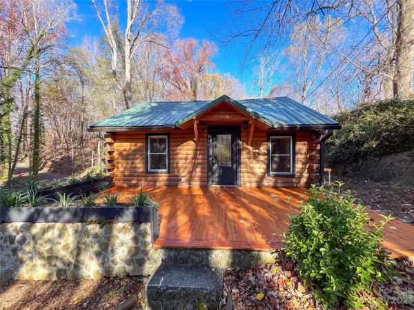 110 Pine ST, Tryon, NC 28782
