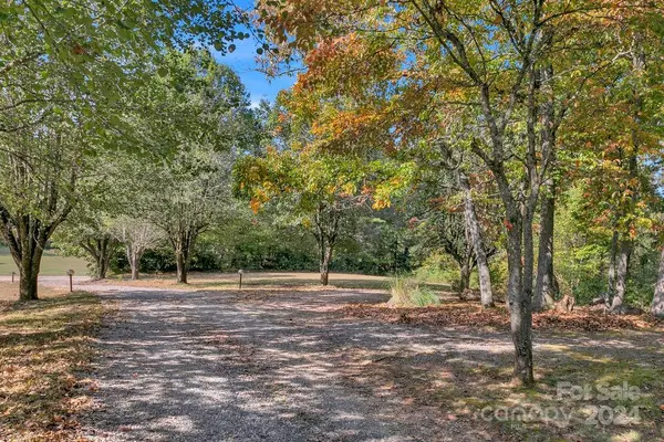 Brevard, NC 28712,145 Orchard LN