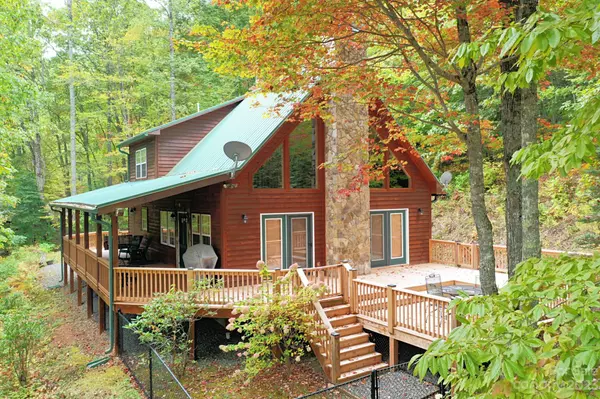 1969 Bettys Creek RD,  Sylva,  NC 28779