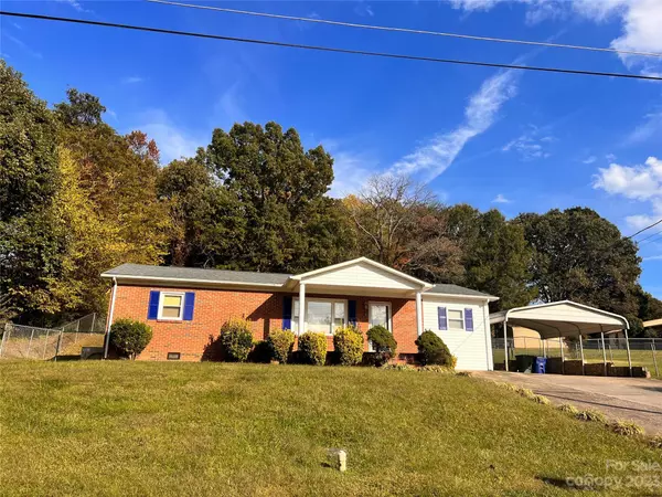 207 7th AVE, Conover, NC 28613
