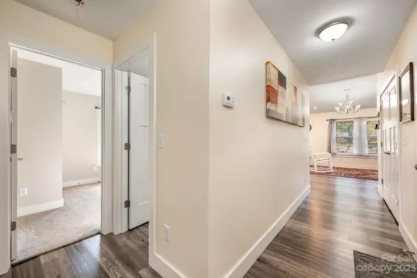 Chesnee, SC 29323,221 Aldrich RD