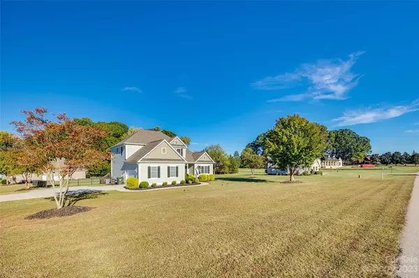 Clover, SC 29710,526 Cherokee Farms TRL