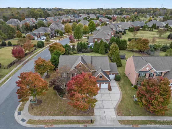 2510 Creek Manor DR, Waxhaw, NC 28173