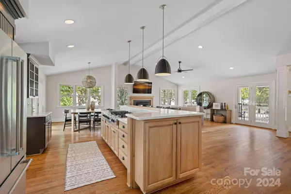 19515 Loom LN, Cornelius, NC 28031