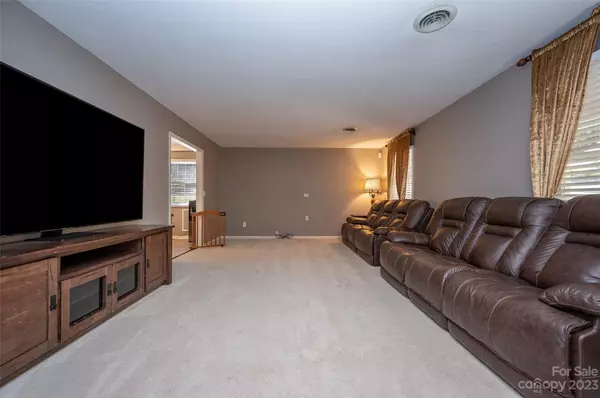 Rutherfordton, NC 28139,112 Thomas ST