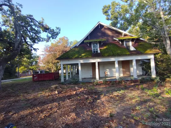 341 N Main ST, Mooresboro, NC 28114