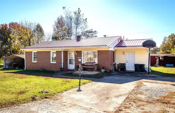 Granite Falls, NC 28630,1090 Elm CIR