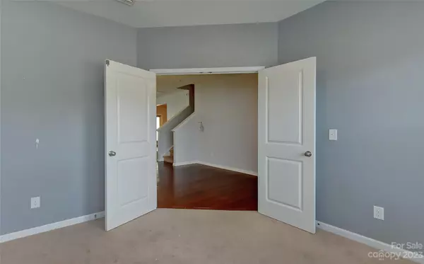 Kannapolis, NC 28081,2323 Bloomfield DR