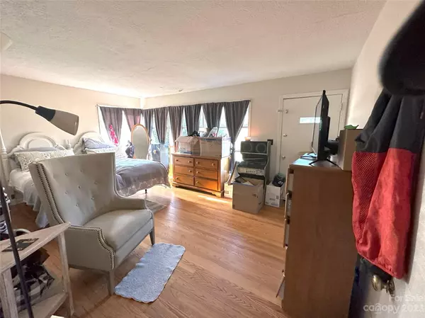 Kings Mountain, NC 28086,1111 Shelby RD
