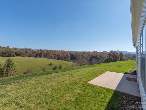 Mars Hill, NC 28754,260 Ridgeview LN