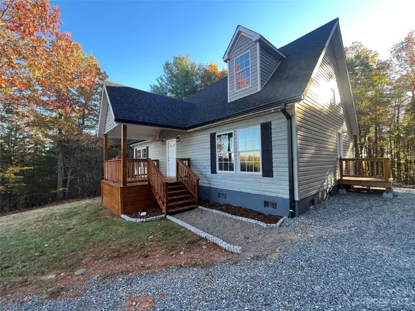 Nebo, NC 28761,450 Misty Mountain DR