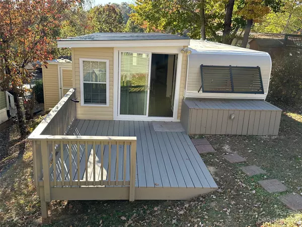 New London, NC 28127,114 Sycamore ST