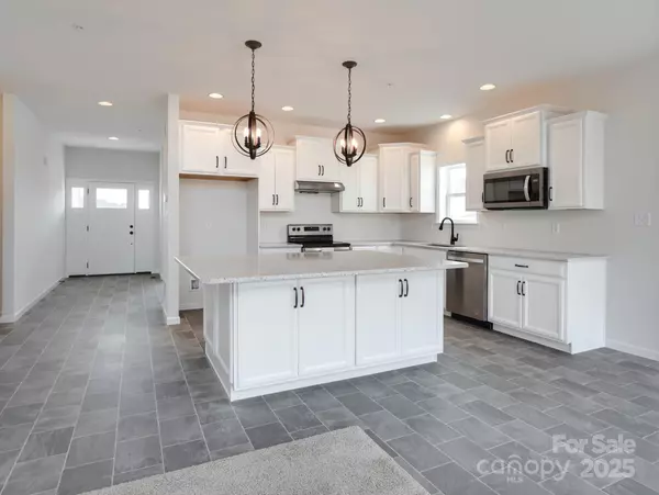 Belmont, NC 28012,831 Lake Forest DR #Savannah