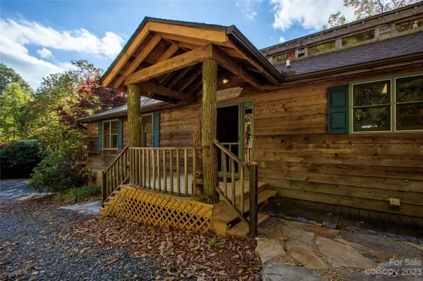 Little Switzerland, NC 28749,490 Girls Camp RD