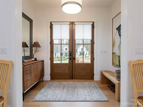 Flat Rock, NC 28731,270 Lindsey Farm DR