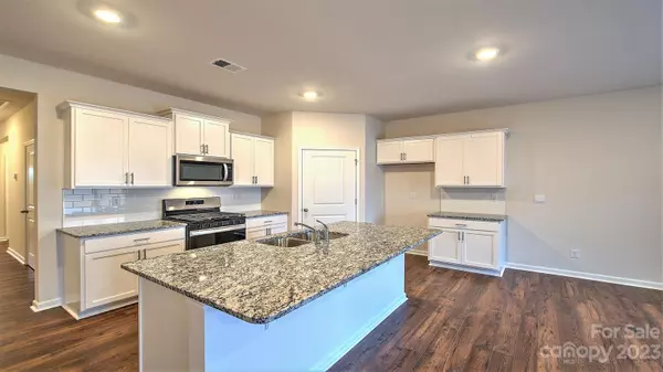 Mars Hill, NC 28754,345 Ridgeview LN