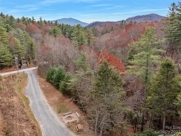 Spruce Pine, NC 28777,00000 Creekside LOOP #15 & 23