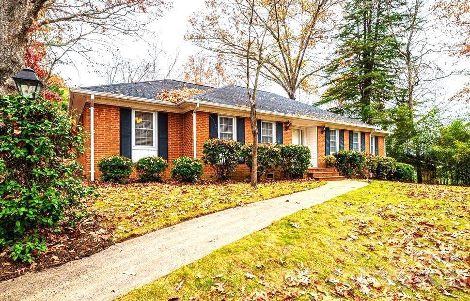Hickory, NC 28601,1044 18th AVE NW
