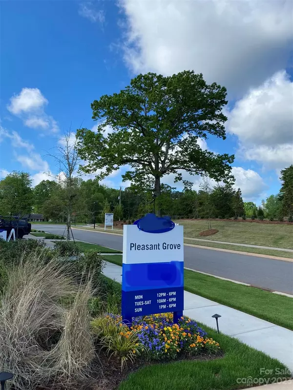 3004 Pirates PL #50, Charlotte, NC 28216