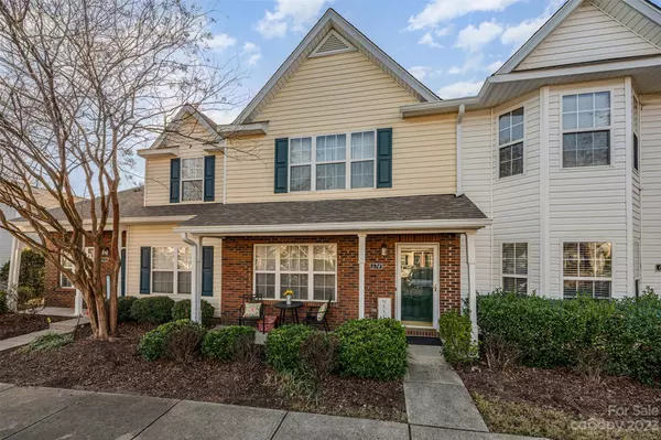 674 Rock Lake GLN, Fort Mill, SC 29715